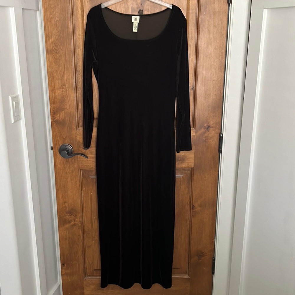 GAP stretch velvet dress